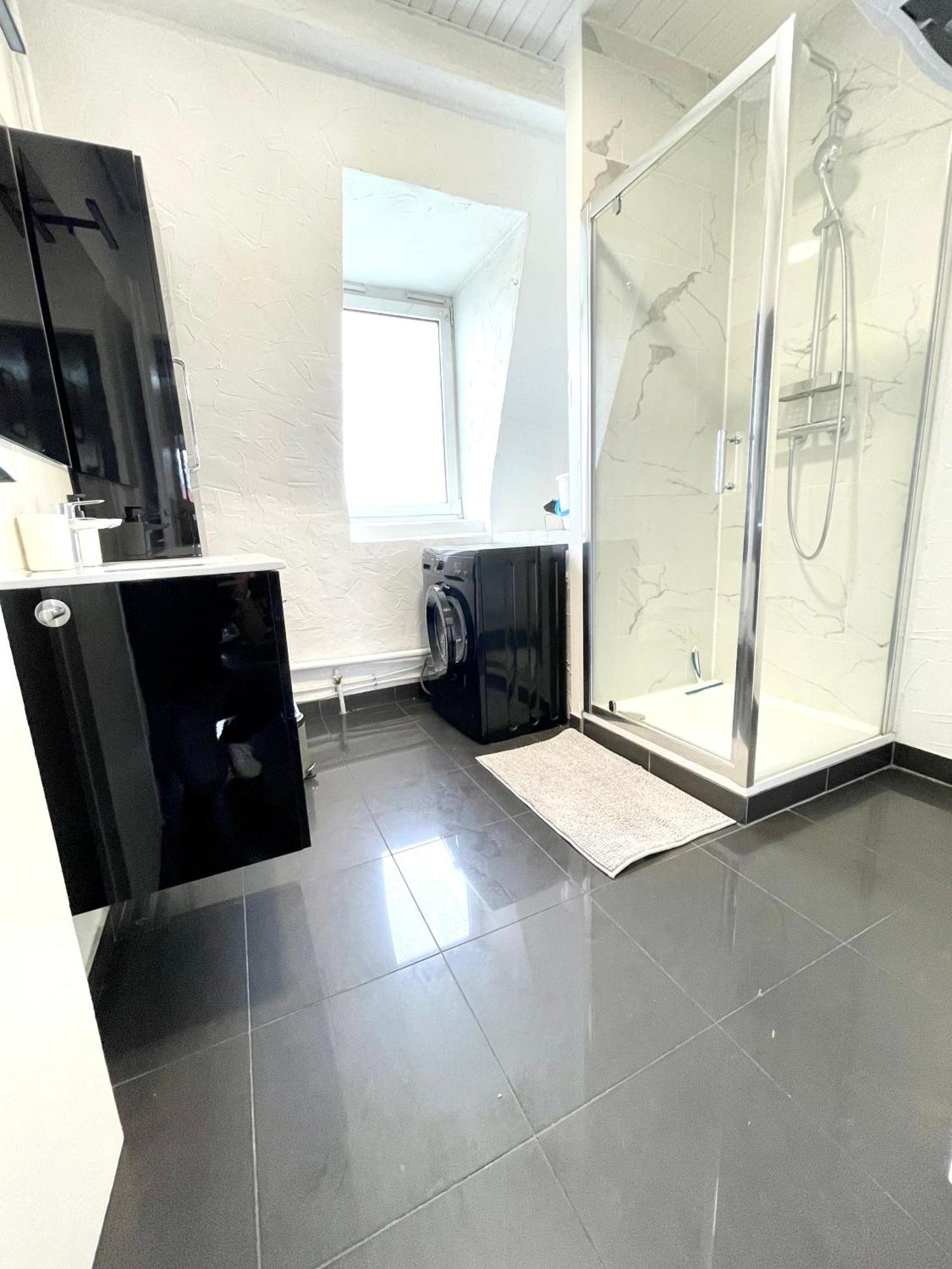 Appartement Duplex 90M2 - 3 Chambres - Mulhouse Luaran gambar